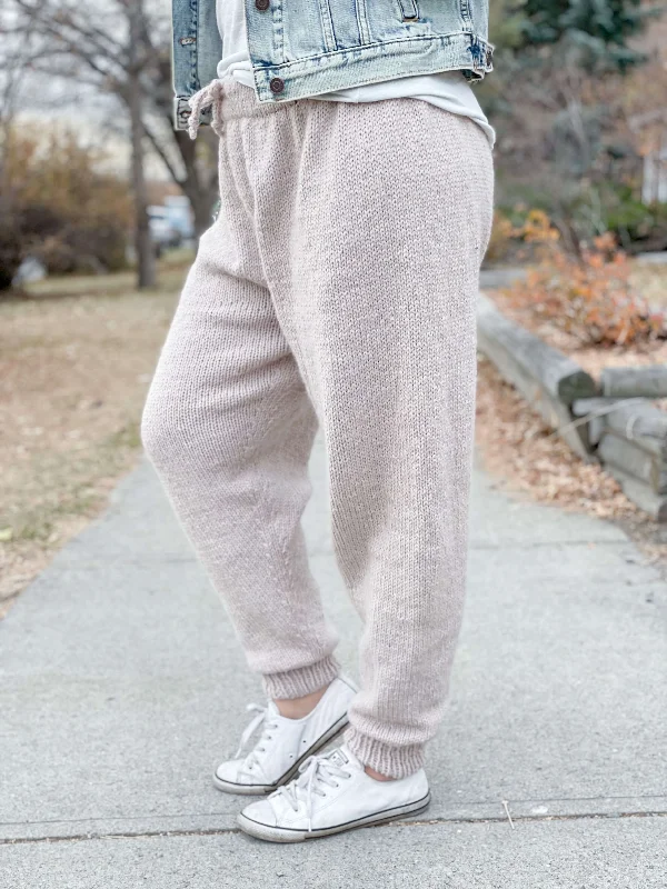 - Summer pet ice matKnit Kit - Cable Crush Joggers
