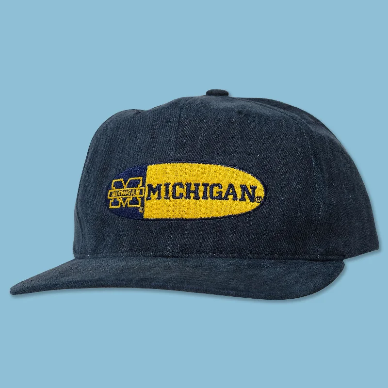 - Degradable pet feces bagVintage DS University of Michigan Strapback