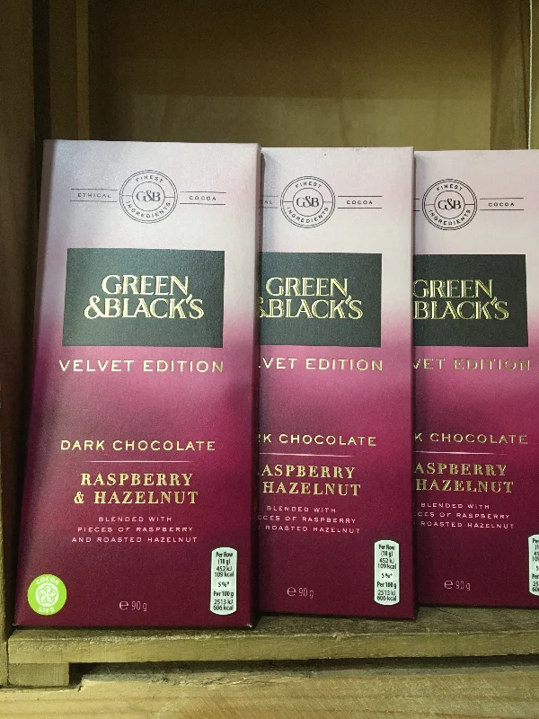 ---4x Green & Black's Velvet Dark Chocolate with Raspberry & Hazelnut (4x90g)
