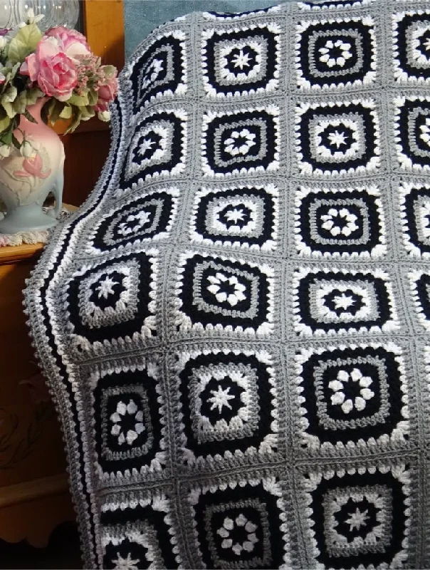Pet ProductsCrochet Kit - Starry Night Afghan
