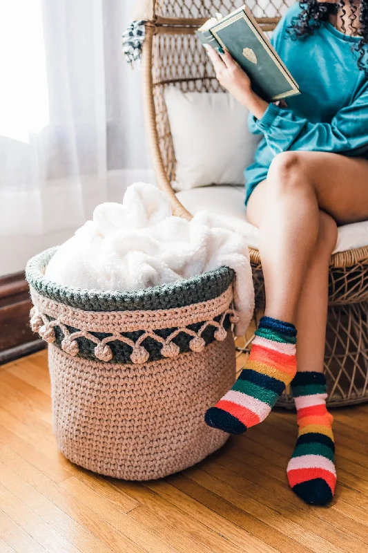 - Climbing pet constant temperature heating padCrochet Kit - Fireside Basket