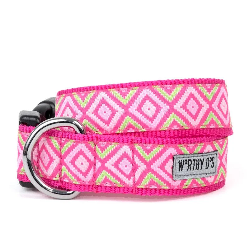  . **Dog toy sound ball**Graphic Diamond Pink Dog Collar