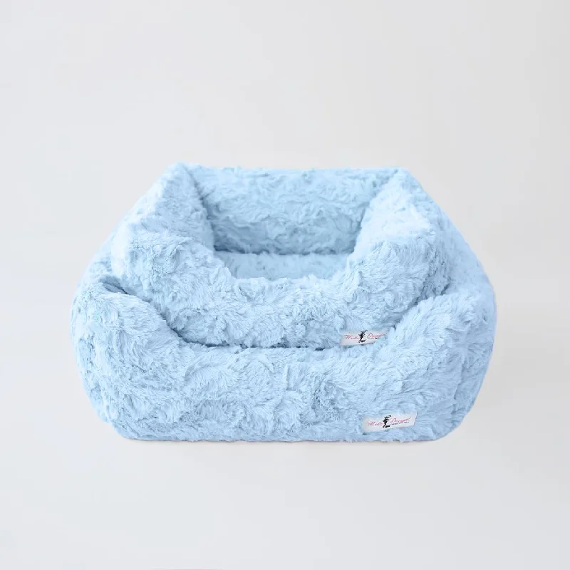  . **Cat backpack space capsule**Baby Blue Bella Dog Bed